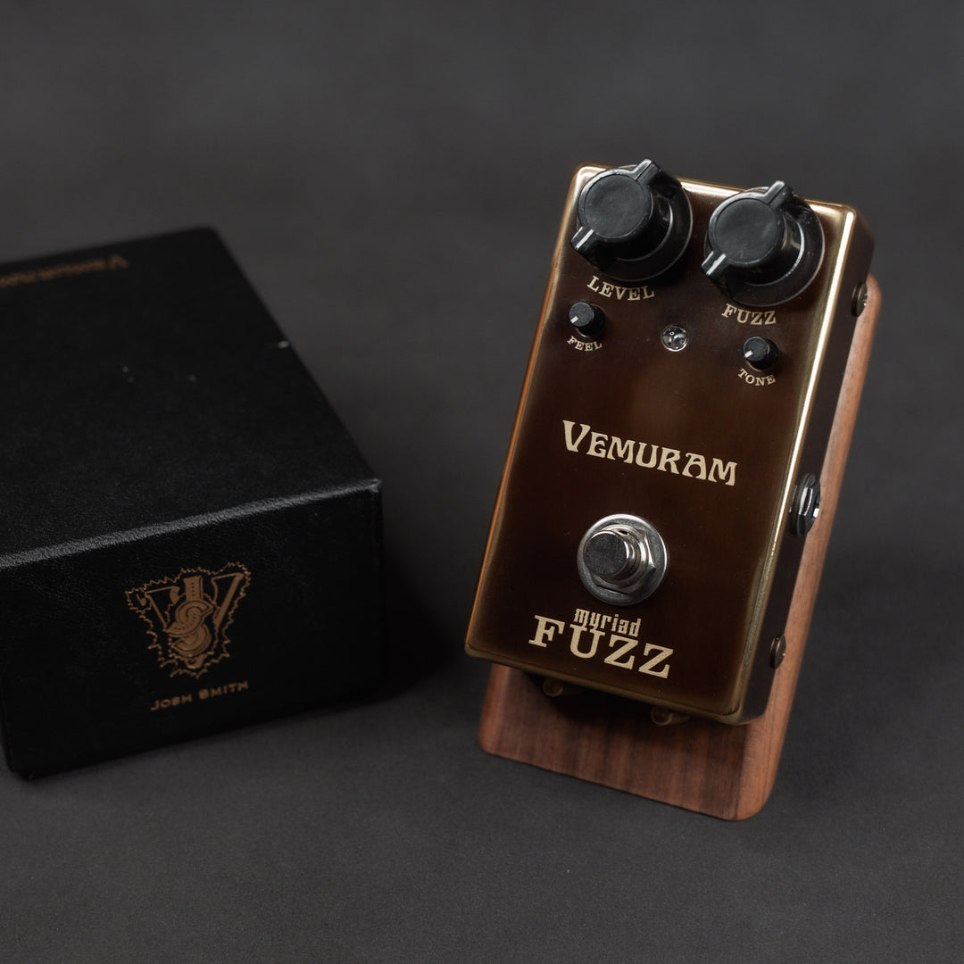 Vemuram Myriad FUZZ [Early 1000s Serial]