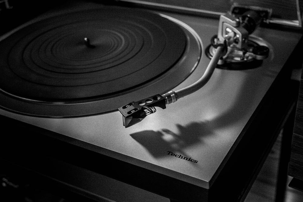 XTONES newsletter — Technics turntable